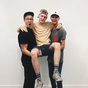 Meet your Posher, Hunter